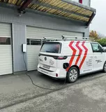 E-Van beim Laden