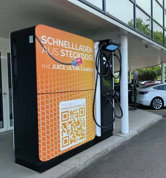 Schnellladestation