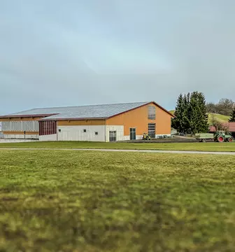Landwirtschaftsbetrieb mit PV-Anlage