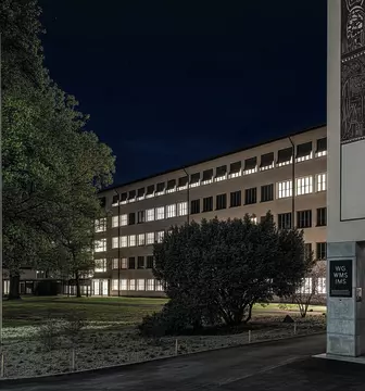 Beleuchtung Wirtschaftsgymnasium Basel