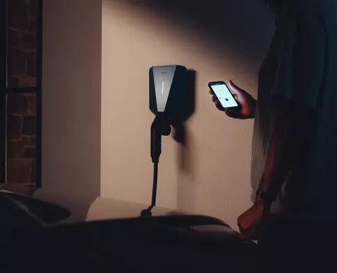 Easee Charge Up