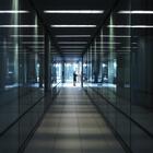 Gang mit gedimmtem Licht